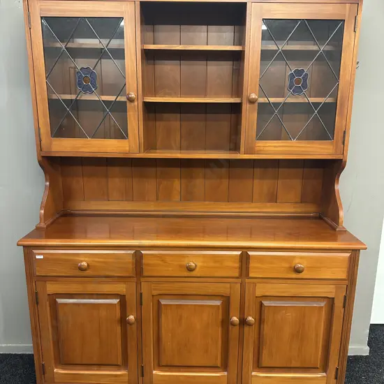 Rose & Heather NZ Kauri Hutchdresser, 1990s, Leadlight Doors, Flocked Drawers, 2 Piece. H198 W151 D46cm