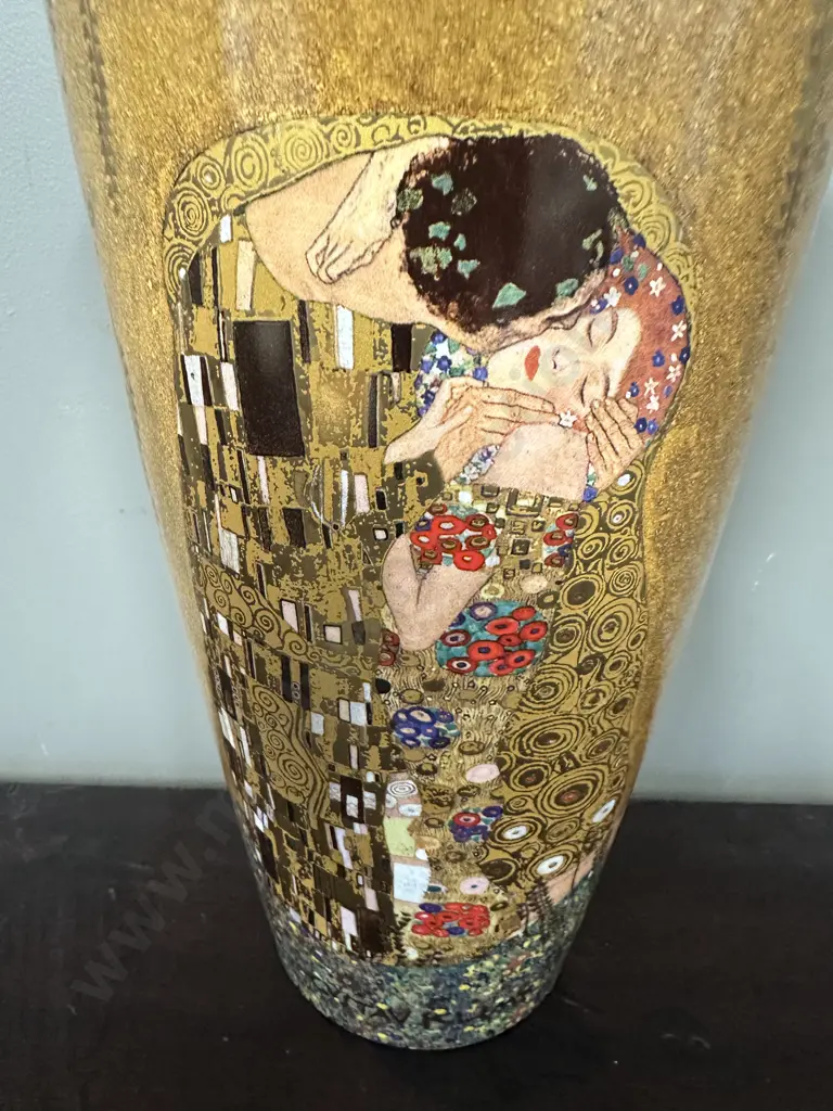 Geobel Artis Orbs Gustav Klimt Kiss Vase H29cm. Image 1++