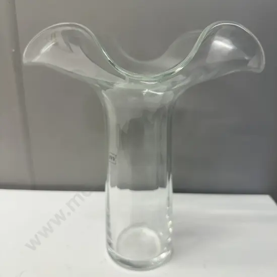 Italian Ivv Hand Blowen Glass Ribbed Design Ruffle Vase H28cm.