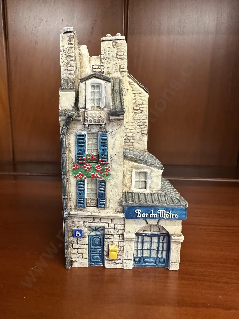 J.Carlton By Dominic Gault Miniature Hand Painted Bar du Metro #218192 Image 1++