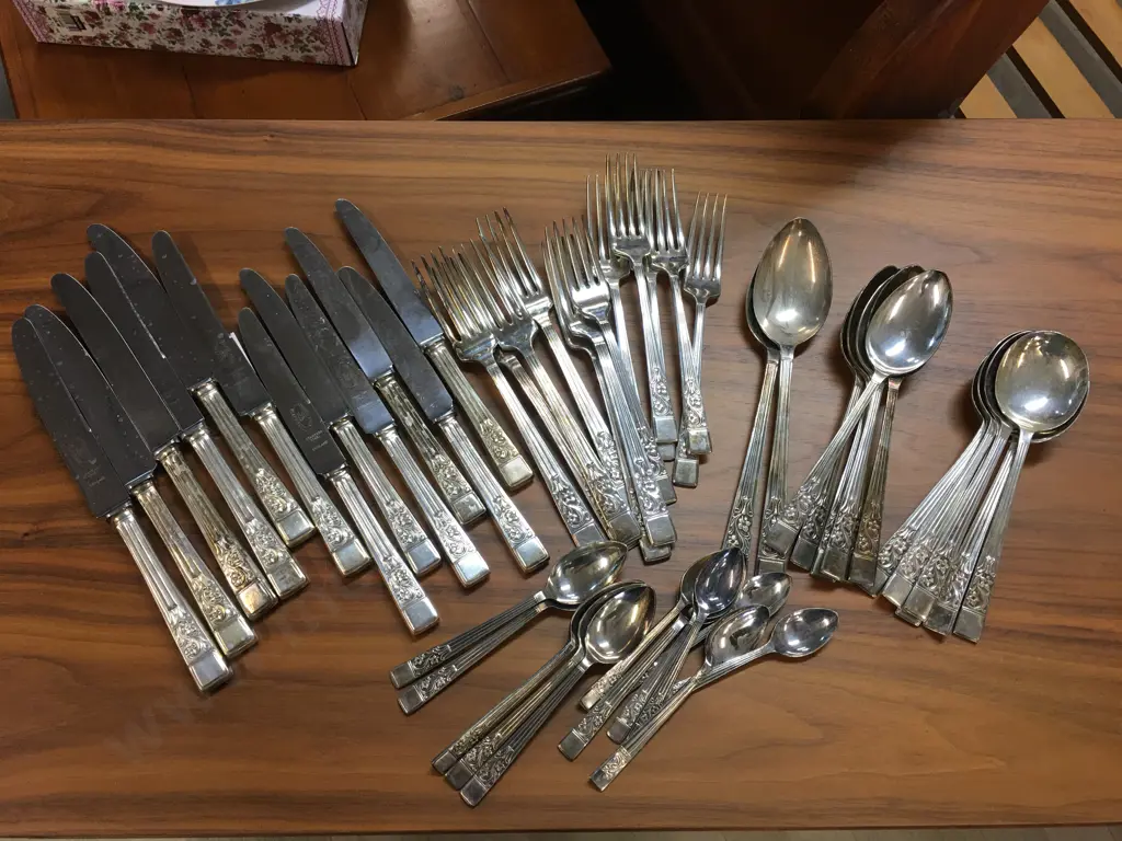 Sheffield Atkinson Bros Flatware 50 Pieces Image 1++