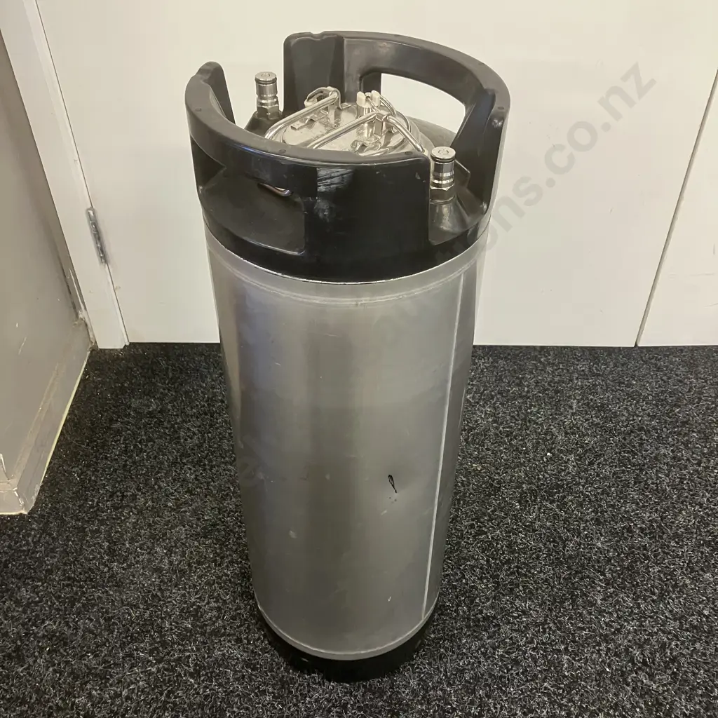 Mangrove Jack's 19 Litre Ball Lock Keg, Double Handle, Rubber Foot Image 1++