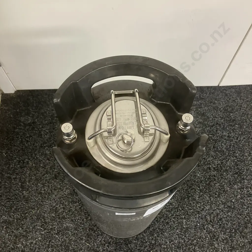 Mangrove Jack's 19 Litre Ball Lock Keg, Double Handle, Rubber Foot Image 1++