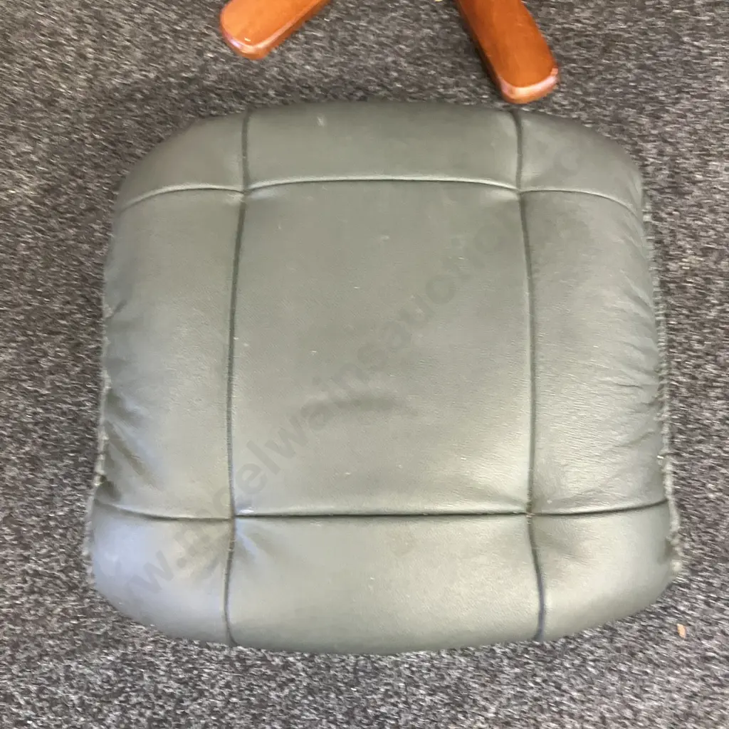 Blue Leather Effect Stressless Style Swivel Chair With Green Leather Effect Footstool (As Found) Image 1++