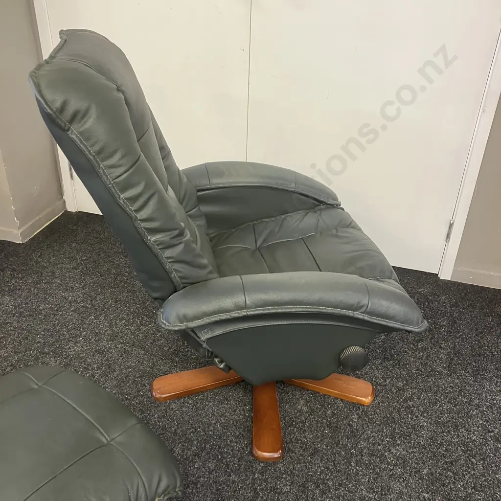 Blue Leather Effect Stressless Style Swivel Chair With Green Leather Effect Footstool (As Found) Image 1++