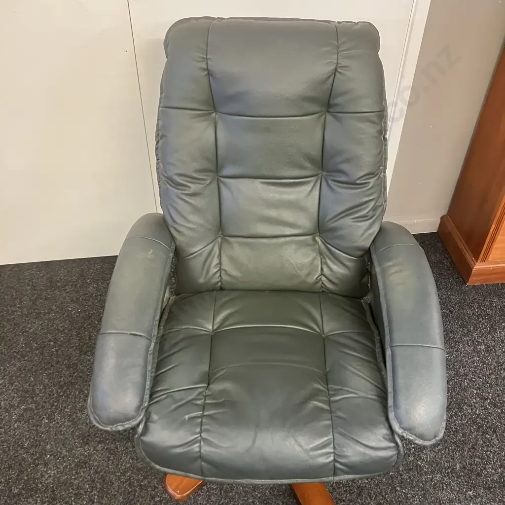 Blue Leather Effect Stressless Style Swivel Chair With Green Leather Effect Footstool (As Found) Image 1++