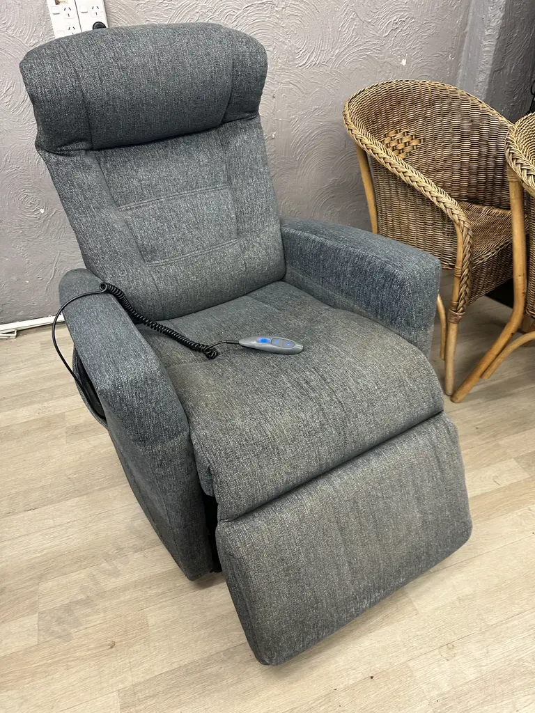 IMG Comfort Electric Power Lift And Recliner Chair In Gray Fabric Image 1++