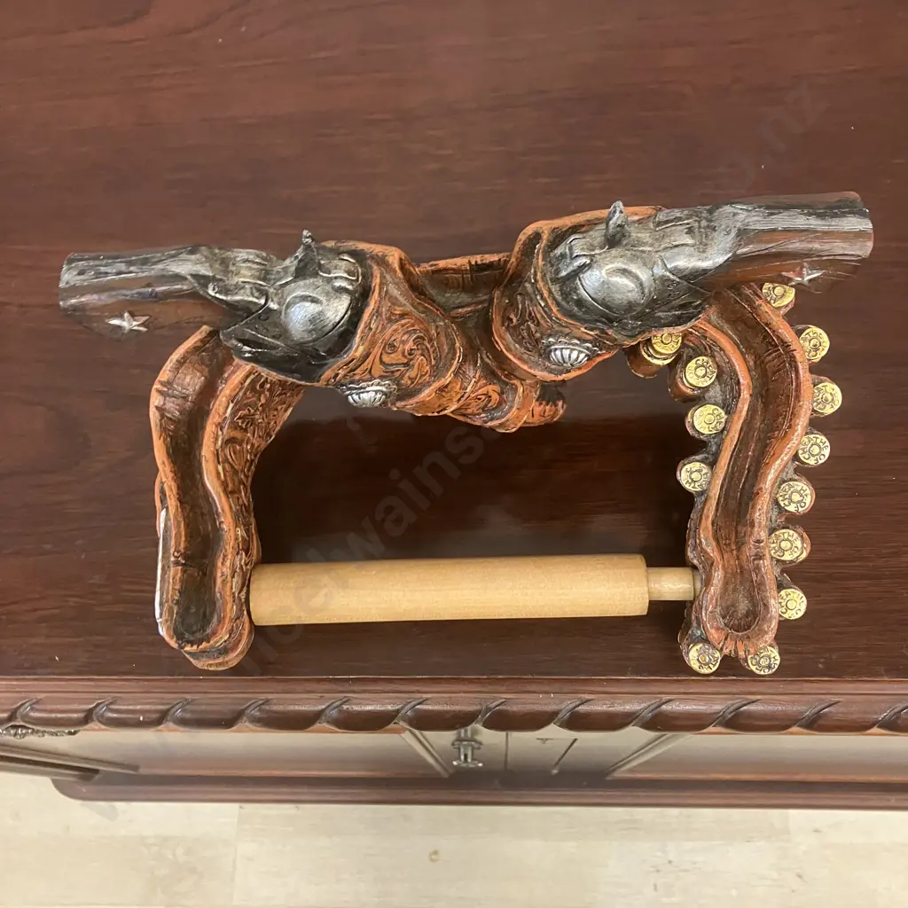 Pistols & Holsters With Cartridge Belt Toilet Roll Holder Image 1++