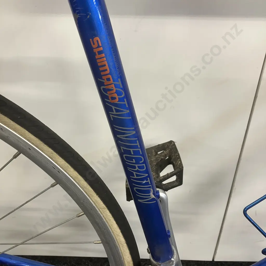 Bauer Momentum Series 1000 Racing Bike (Designed & Hand Built In NZ) As - Is Image 1++