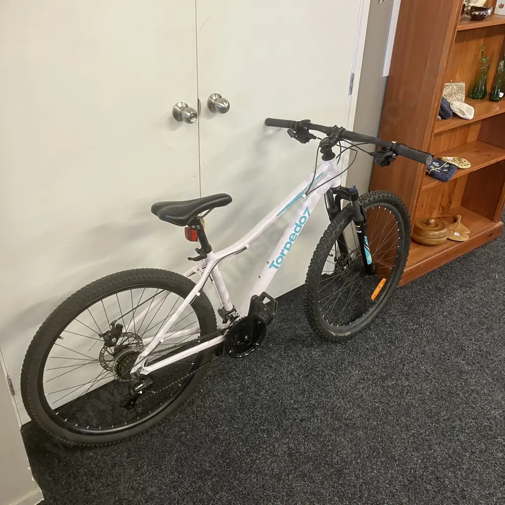 Torpedo 7 Vortex 2 Mountain Bike, White & Turquoise Image 1++