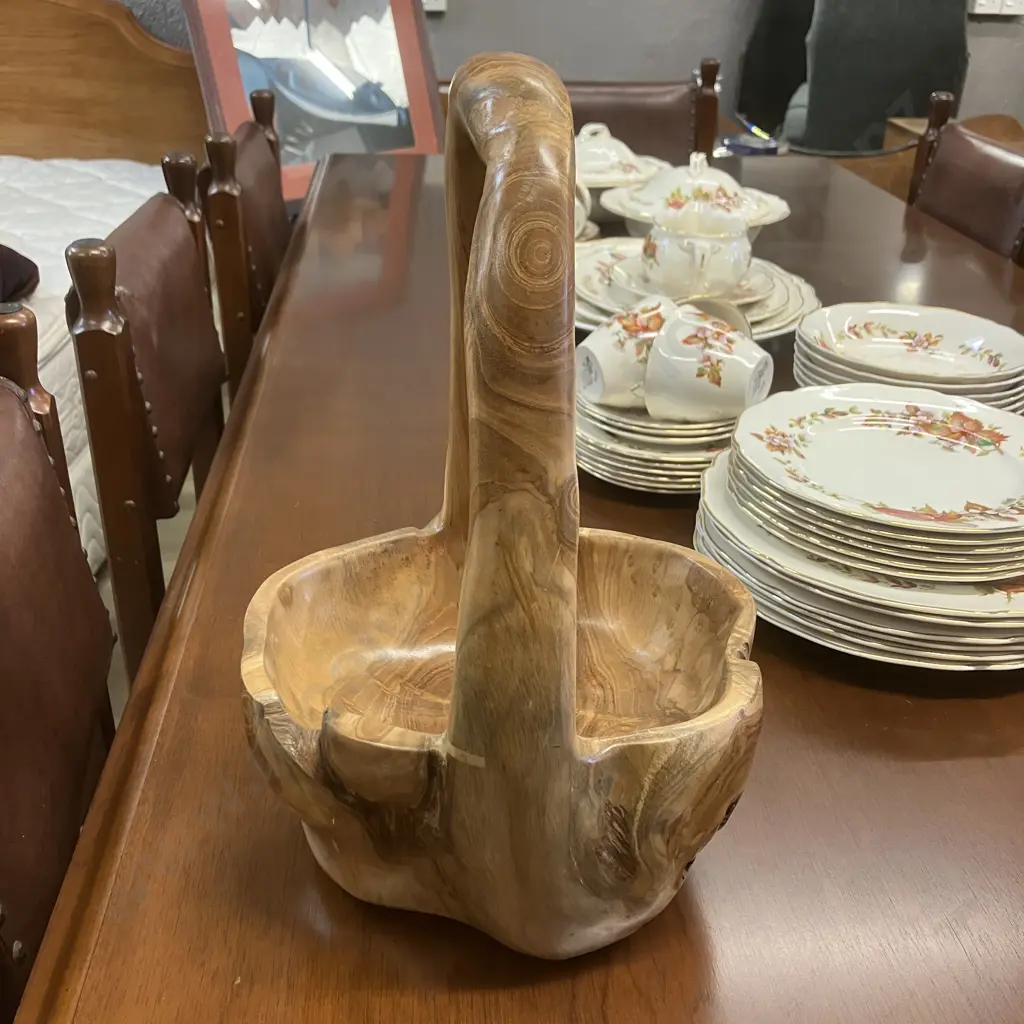 Vintage Hand Carved Burl Wood Basket. H34 W23 D21cm Image 1++