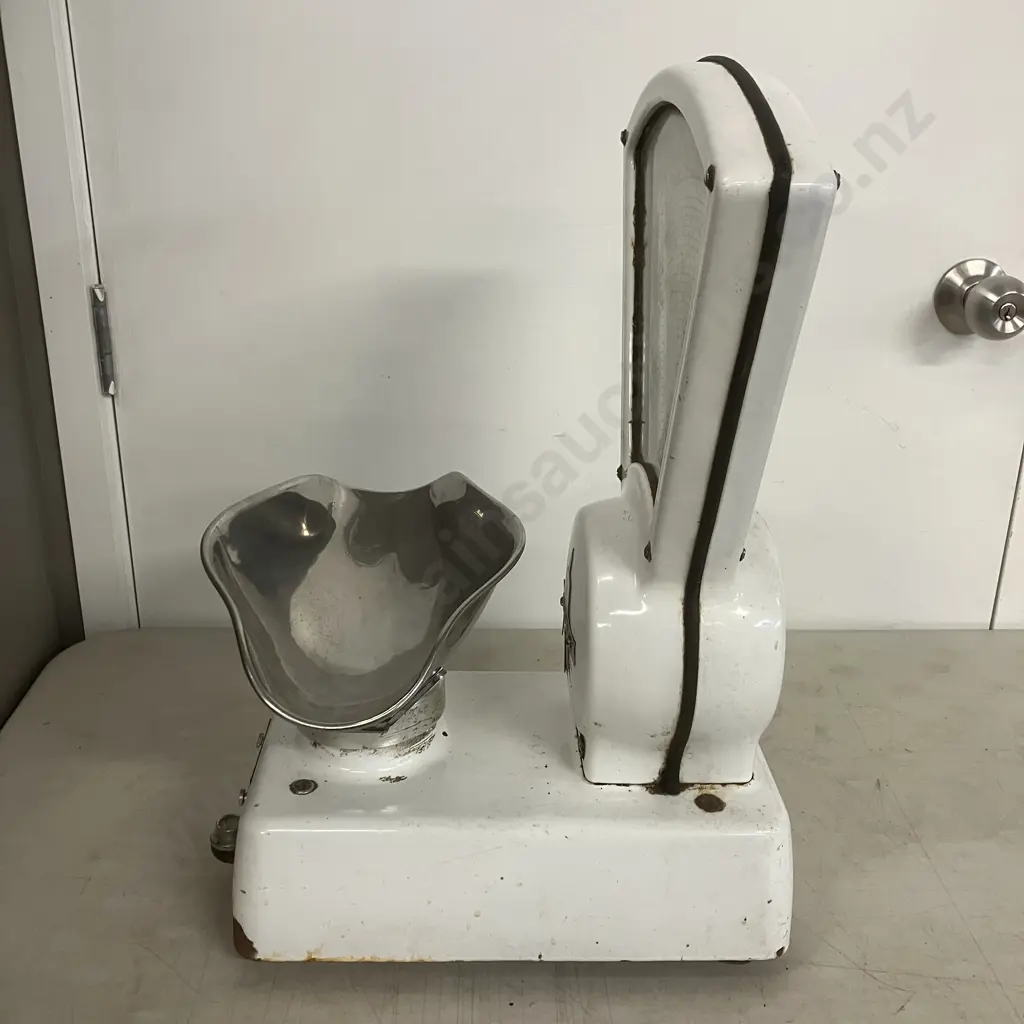 Vintage 1960’s Swift Sweet Shop Grocery Counter Top Scales - To Weigh 2lbs / Graduated By 1 Cent Divisions. H50cm Image 1++