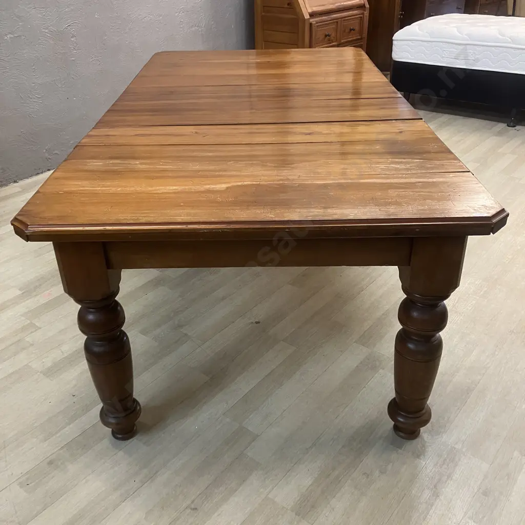 19th Antique Colonial New Zealand Kauri Banquet Extension Dining Table With Working Crank Handle & 3 Leaves Image 1++