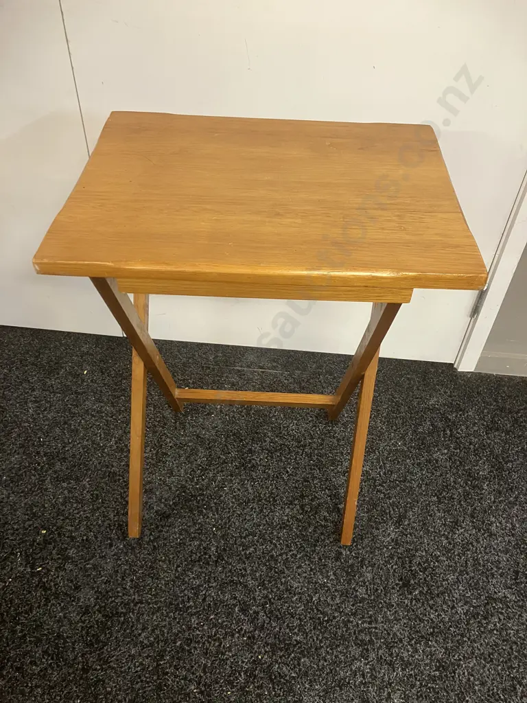 Light Coloured Wood Folding Tray Table Image 1++