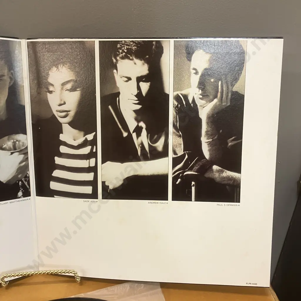 Sade – Diamond Life LP 1984 "Snakebite" Reissue, Gatefold, Australia Epic – ELPS 4445. NM Image 1++