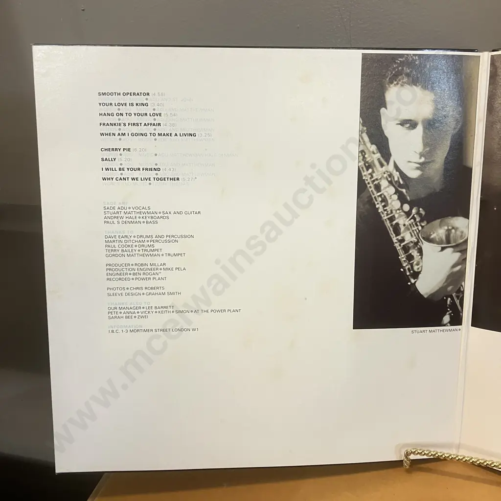 Sade – Diamond Life LP 1984 "Snakebite" Reissue, Gatefold, Australia Epic – ELPS 4445. NM Image 1++