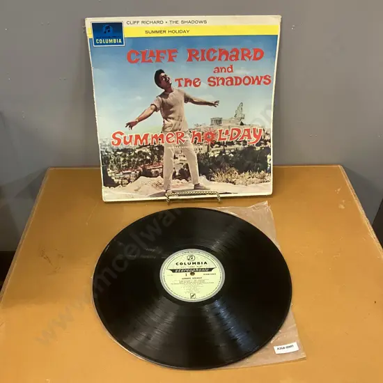 Cliff Richard And The Shadows* ‎– Summer Holiday 1963 HMV NZ Pressing For Columbia SCXM 3462. NM