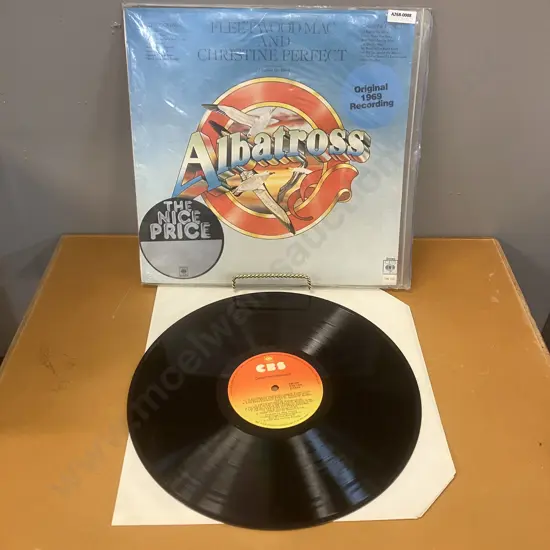 Fleetwood Mac & Christine Perfect - Albatross LP 1977 NZ Pressing CBS 010. NM