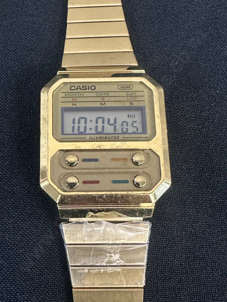 New Casio Vintage Watch A100 Weg-9A  Image 1++