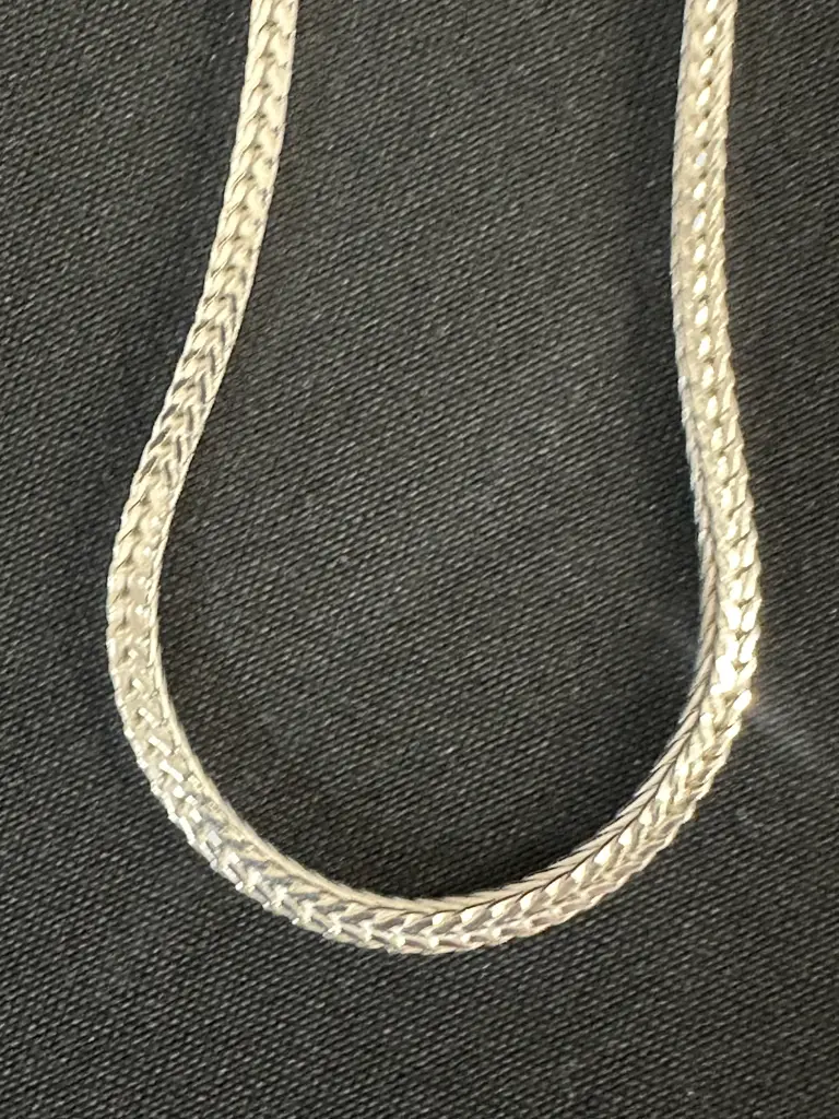 New Sterling Silver Square Tight Wheat Chain 60cm. Image 1++