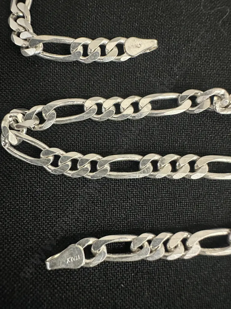 Stamped 925 Italy Flat linked Necklace (as found) Image 1++