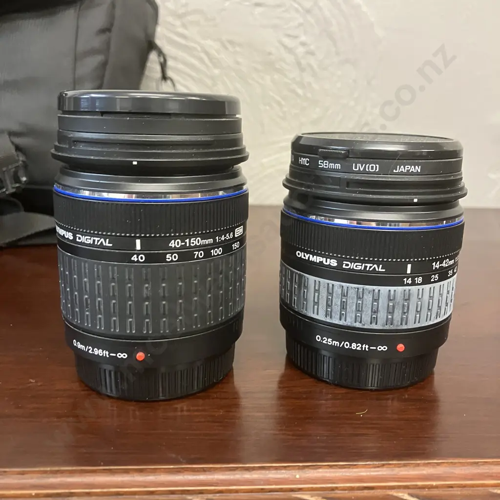 Olympus Evolt E-510 Digital Camera,18-180/3.5-6.3, 40-150/4-5.6, 14-42/3.5-5.6 Lenses, Cases, Manual, Charger, Card Etc Image 1++