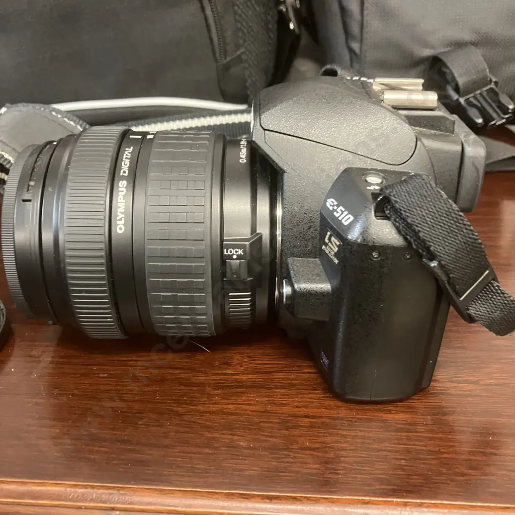Olympus Evolt E-510 Digital Camera,18-180/3.5-6.3, 40-150/4-5.6, 14-42/3.5-5.6 Lenses, Cases, Manual, Charger, Card Etc Image 1++
