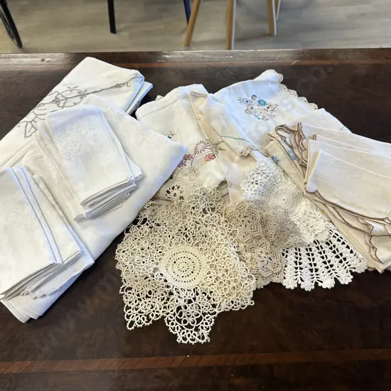 Vintage Linen Items