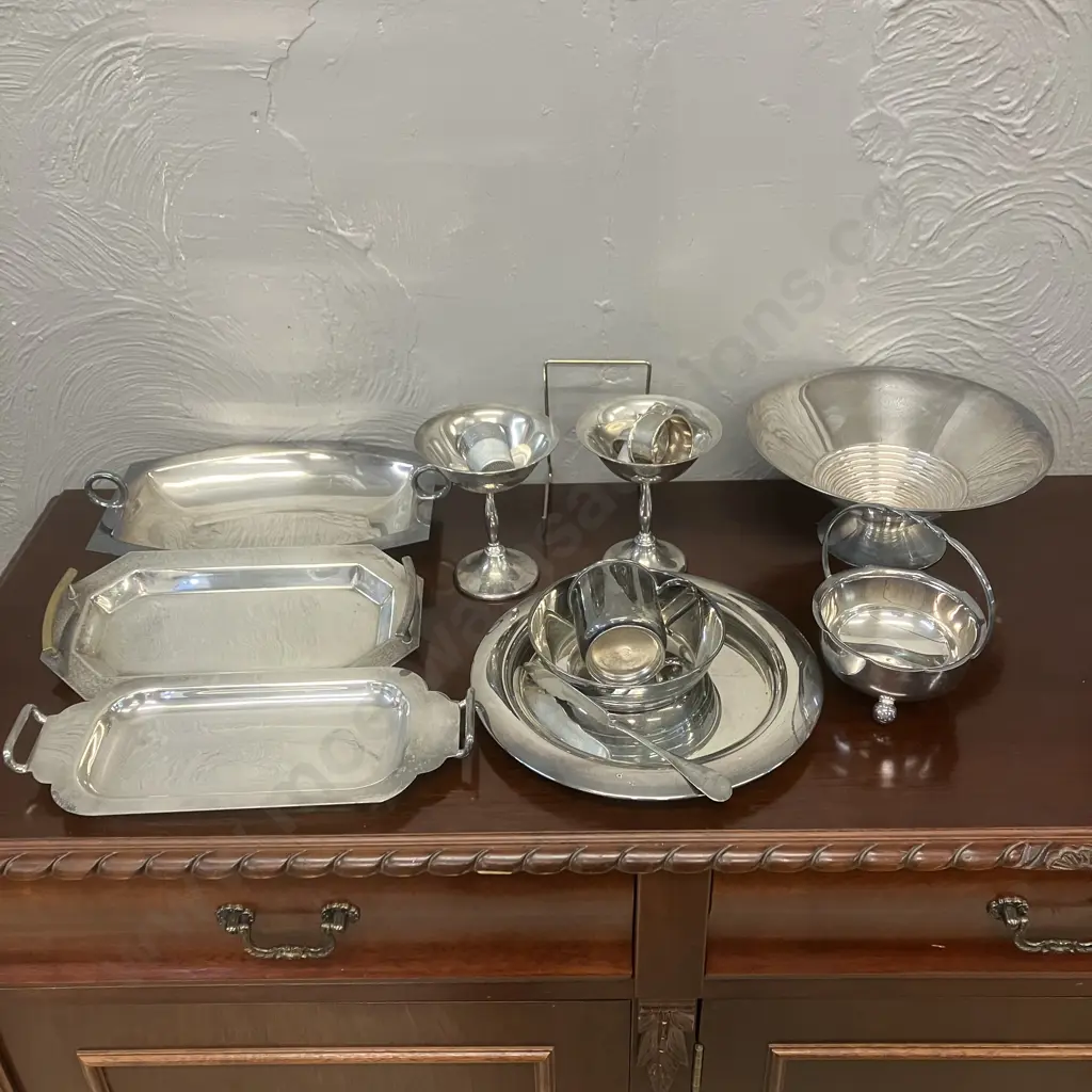 Selection of Silverware Image 1++