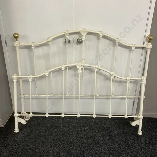 Cream Wrought Iron Bed Ends (No Rails). 122 x 154cm