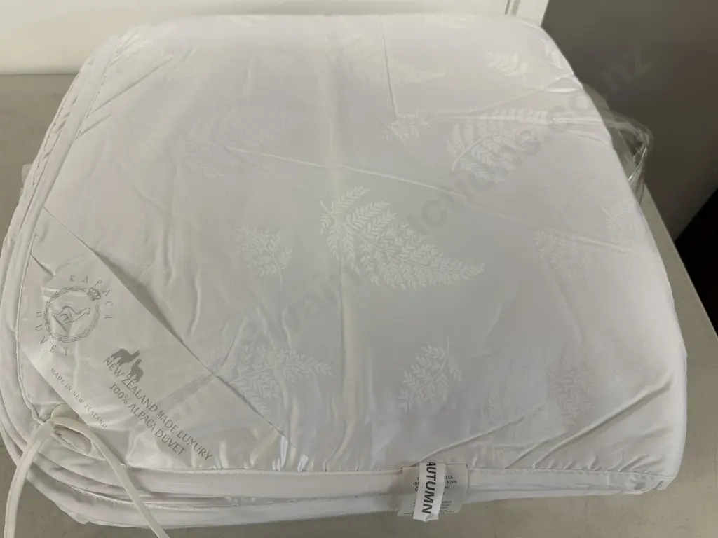 New Kapaca Alpaca Fibre Four Seasons Double Size Duvet Inner - Size 180 x 220cm Image 1++
