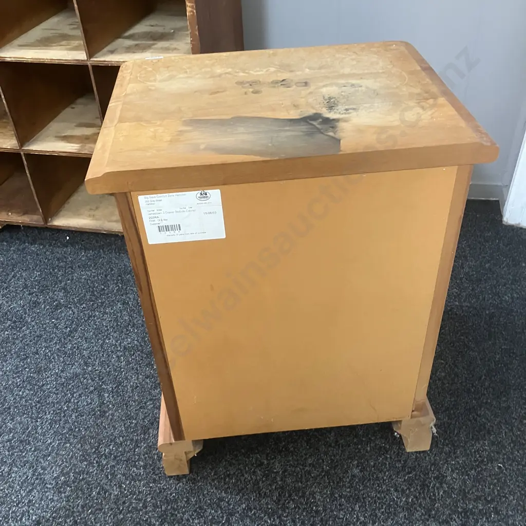 Millsbrook Jamestown Pine 3 Drawer Bedside Cabinet With Badge, Knob Handles. H66 W50 D40cm Image 1++