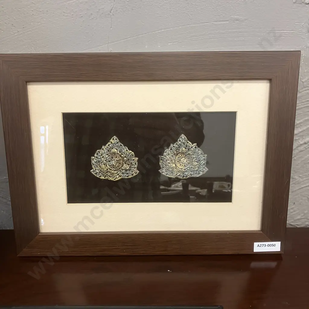 Lot of 3 Assorted Artworks Image 1++