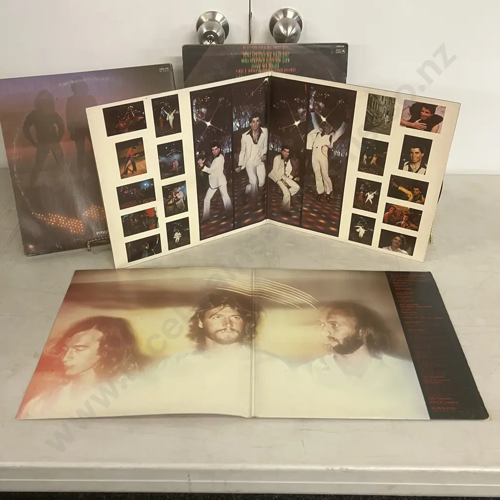 Bee Gees LPs - Children Of The World 2394169, Spirts Having Flown 2394216, Saturday Night Fever 2658123 - RSO Label NZ Image 1++