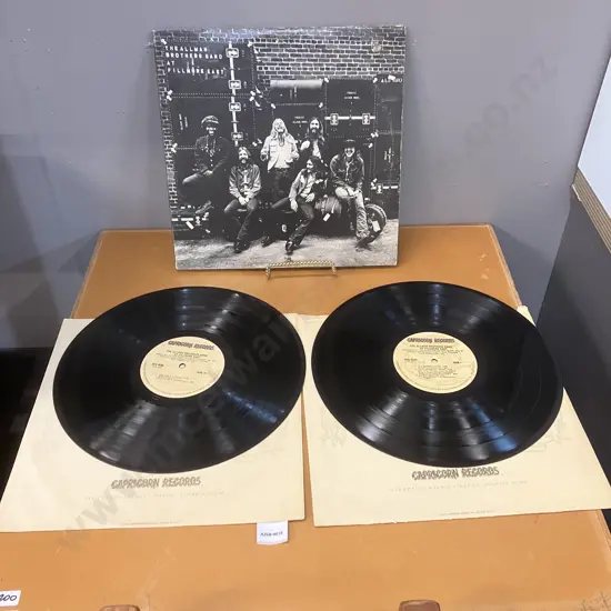 The Allman Brothers Band At Fillmore East - 2 x Vinyl LP 1974 US Capricorn Records – 2CX 0131. VG