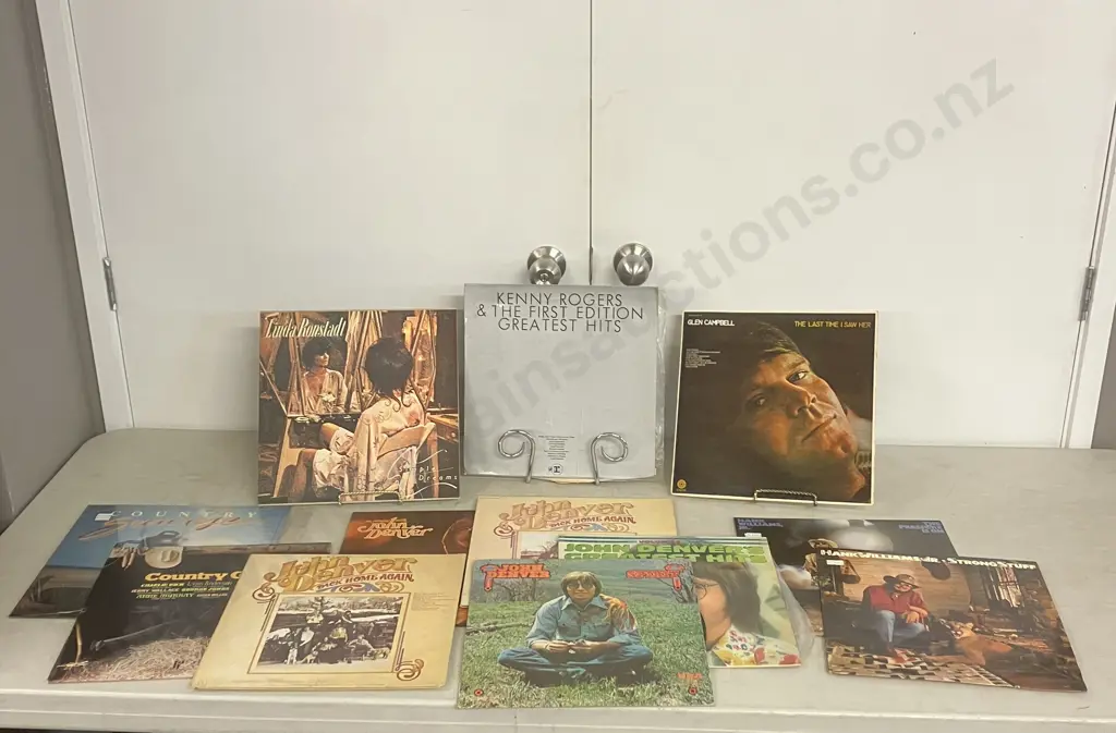 12 x LPS - Kenny Rogers, John Denver, Hank Williams Jr, Linda Ronstadt, Compilations Etc Image 1++
