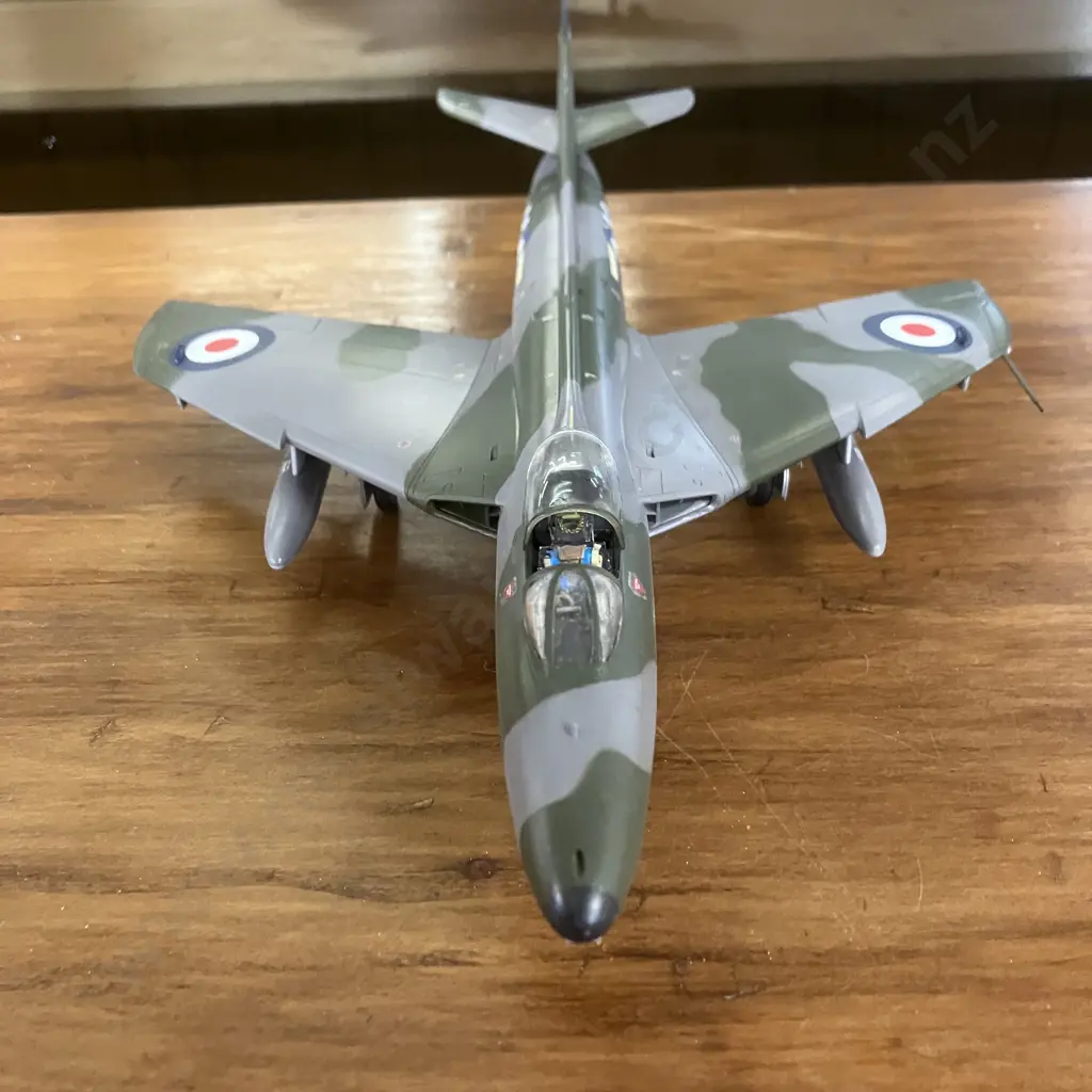 1:48 Hawker Hunter FGA.9 RAF XE552 Image 1++