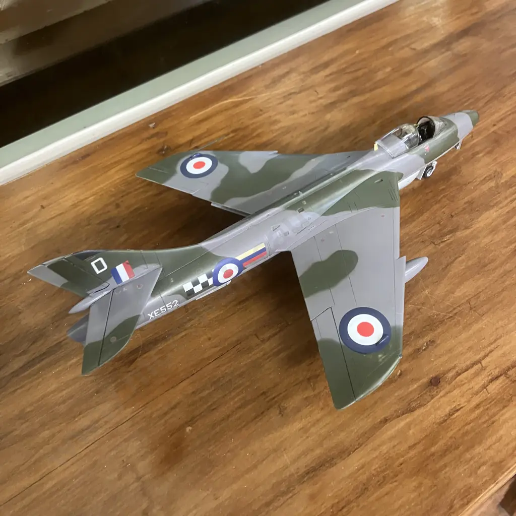 1:48 Hawker Hunter FGA.9 RAF XE552 Image 1++