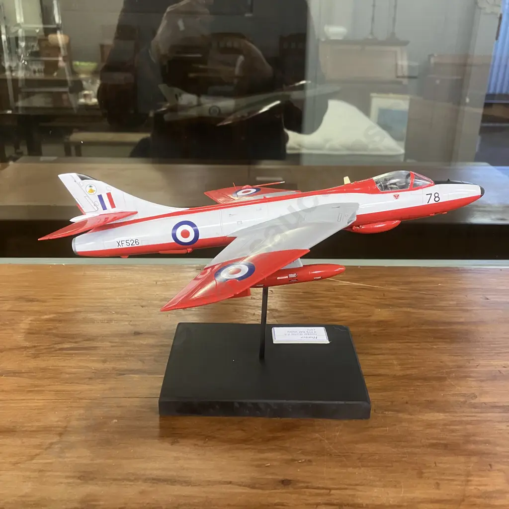 1:48 Hawker Hunter F.6, XF526, 4 FTS, RAF Valley 1972 On Stand Image 1++