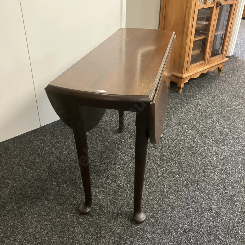 Mahogany Drop Leaf Round Top Table, 4 Cabriole Legs. W38 x 112cm Image 1++