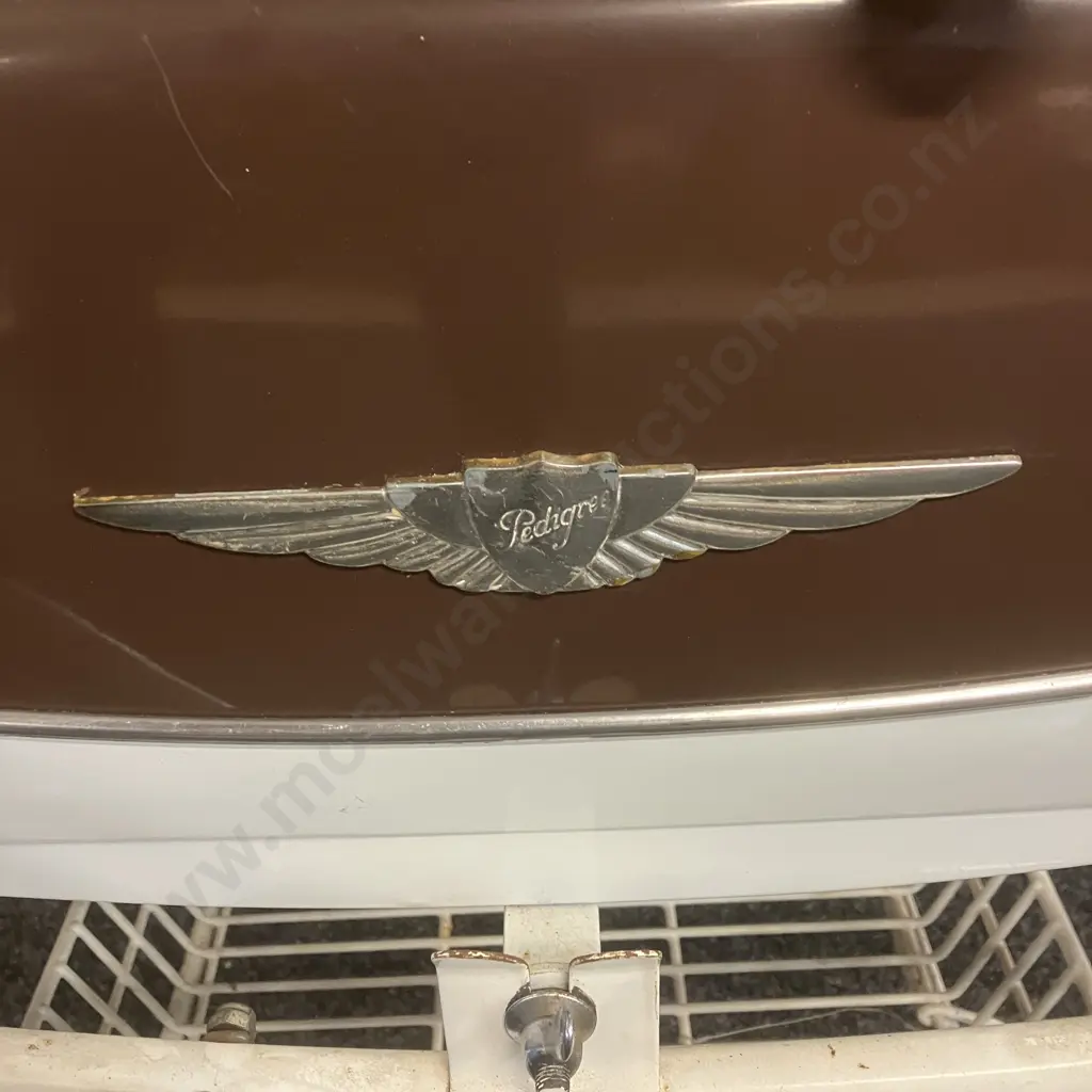 Vintage 1950's Pedigree Airstream Pram In Chocolate Brown & White Colours Image 1++