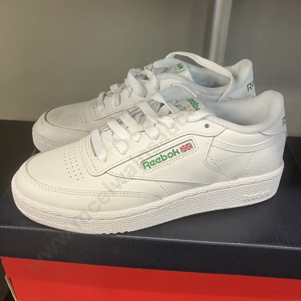 Reebok Club C 85 White / Green Tennis Style Mens Sneakers, Size UK3 EU34.5 Image 1++