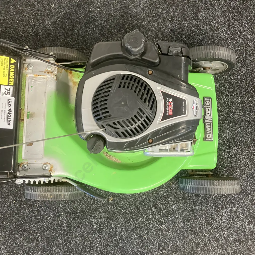 Lawnmaster Lawnmower With Catcher LSP1822P4500U, B&S 500E Series Image 1++