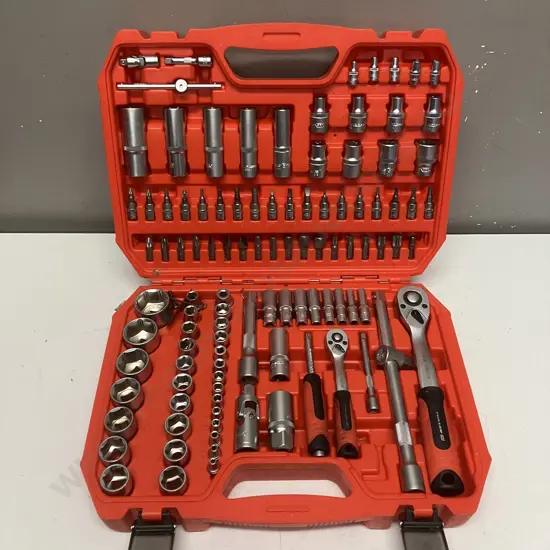 Fuller Pro 110 Piece Socket Set In Moulded Case