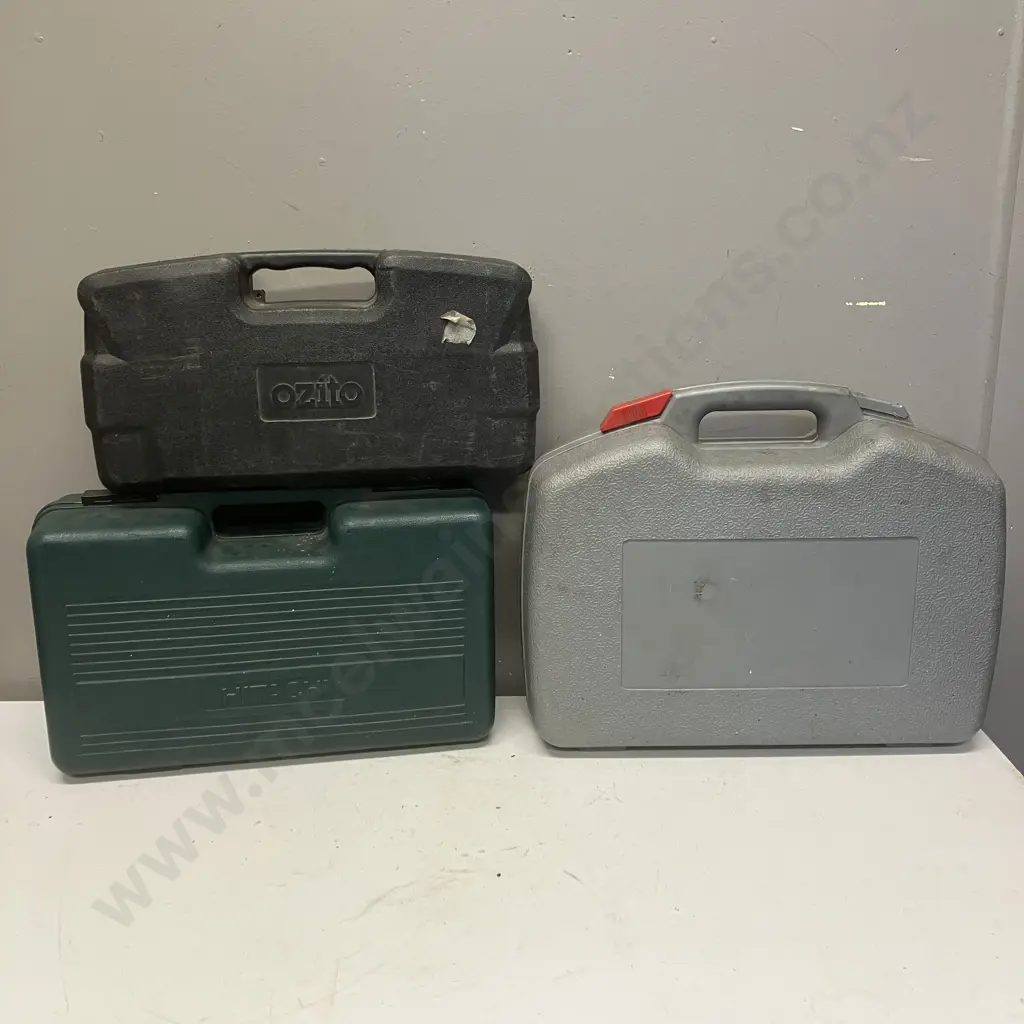 Three Angle Grinders In Plastic Cases Image 1++