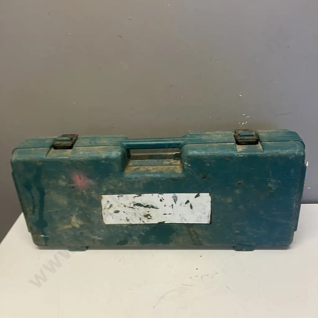 Makita 1200W Reciprocating Saw JR3050T In Moulded Case With Blades Image 1++
