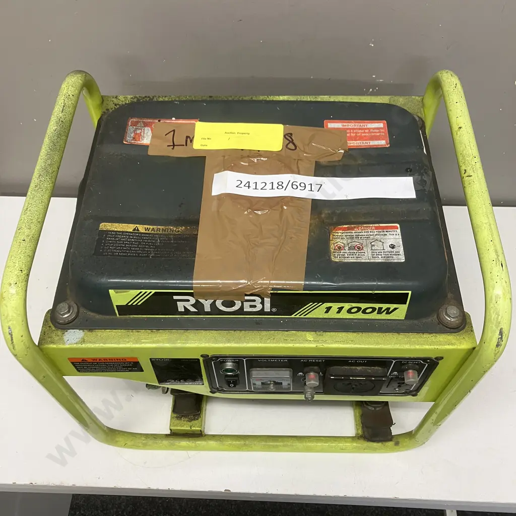Ryobi RGN1200A 1100W Portable Petrol Generator Image 1++