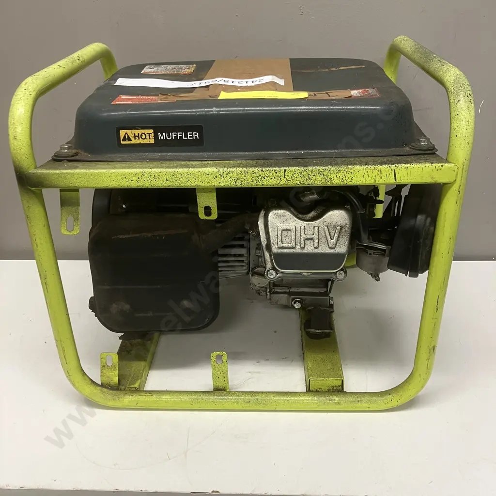 Ryobi RGN1200A 1100W Portable Petrol Generator Image 1++
