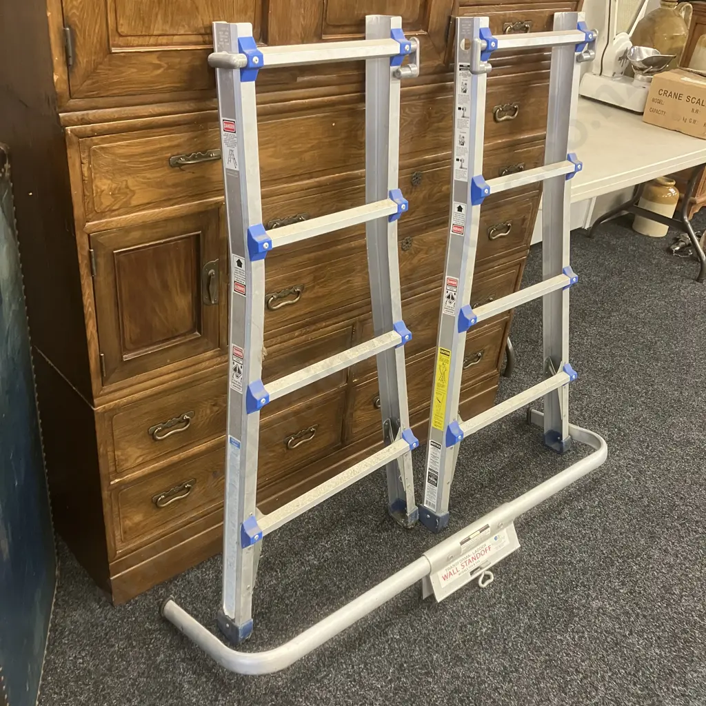 Transforma Ladder Wall Standoff (Models T24 & T33) & Pair of 125cm Ladders (For Model 24 - 4x4 Ladder) Image 1++