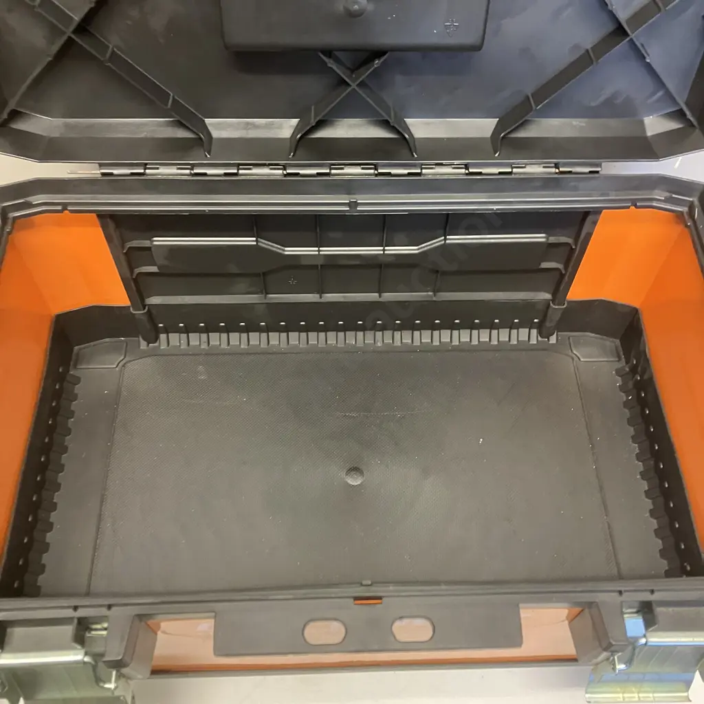 Craftright Engineering Works Toolbox, Tools Etc With Bosch PMF 18E Multi. H26 W56 D31cm Image 1++